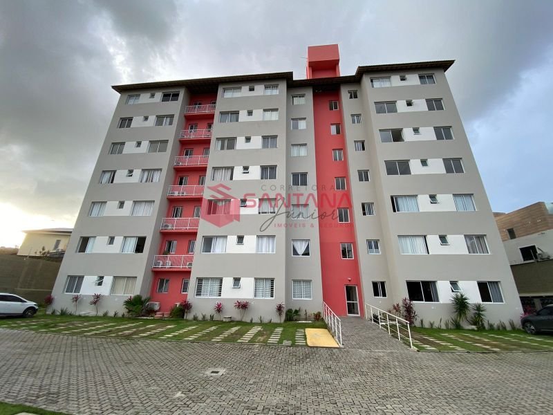 Apartamento 2/4 com planejados e ótima localização em Buraquinho Rua Aurelino Fróes Moreira Lauro de Freitas - 