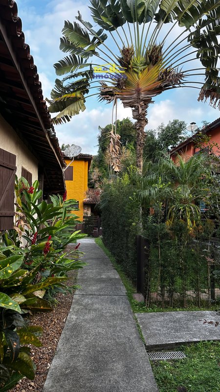 Casa dentro de condomínio em rua sem saída na estrada do cascalho Estrada do Cascalho São Sebastião - 