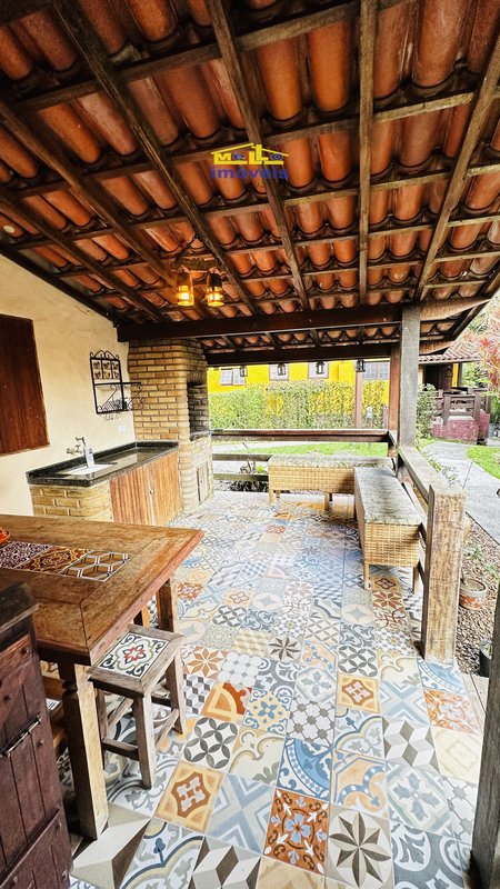Casa dentro de condomínio em rua sem saída na estrada do cascalho Estrada do Cascalho São Sebastião - 