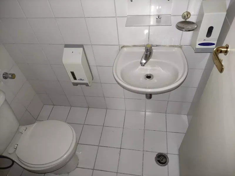 VENDO CONJUNTO COMERCIAL – 31M2 – 1 VAGA – RENDA GARANTIDA!! Rua Helena São Paulo - 