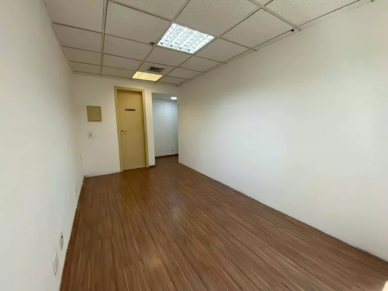 VENDO CONJUNTO COMERCIAL – 31M2 – 1 VAGA – RENDA GARANTIDA!! Rua Helena São Paulo - 