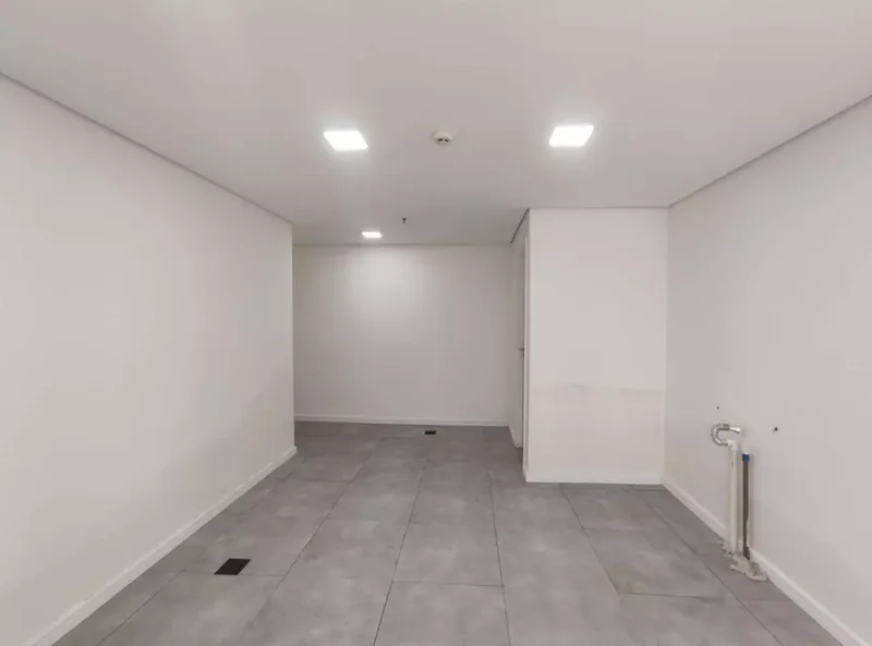 VENDO CONJUNTO COMERCIAL 27M2 – 1 VAGA Rua Apeninos São Paulo - 