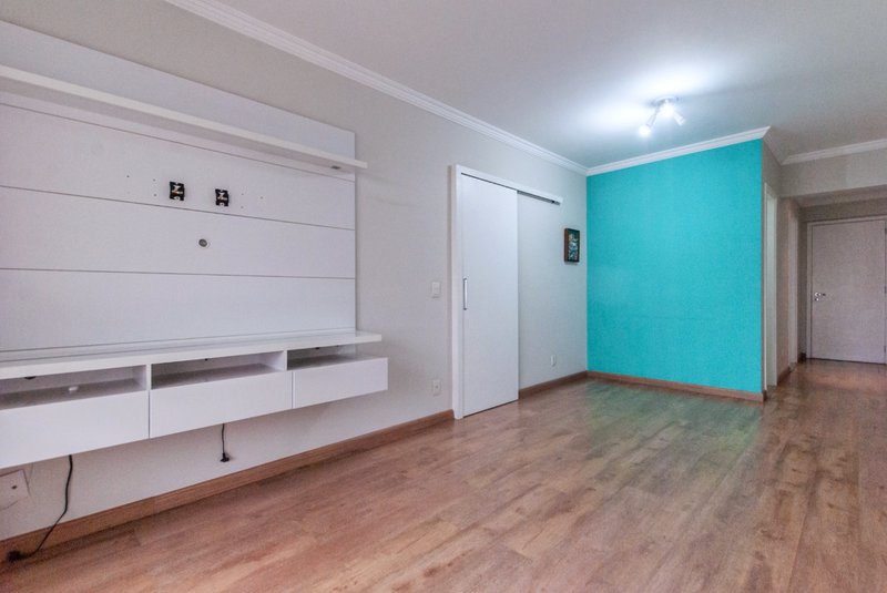 Apartamento 69m² no Ipiranga 2 dorm 1 vaga Rua Américo Samarone São Paulo - 