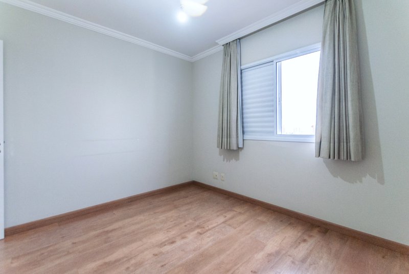 Apartamento 69m² no Ipiranga 2 dorm 1 vaga Rua Américo Samarone São Paulo - 