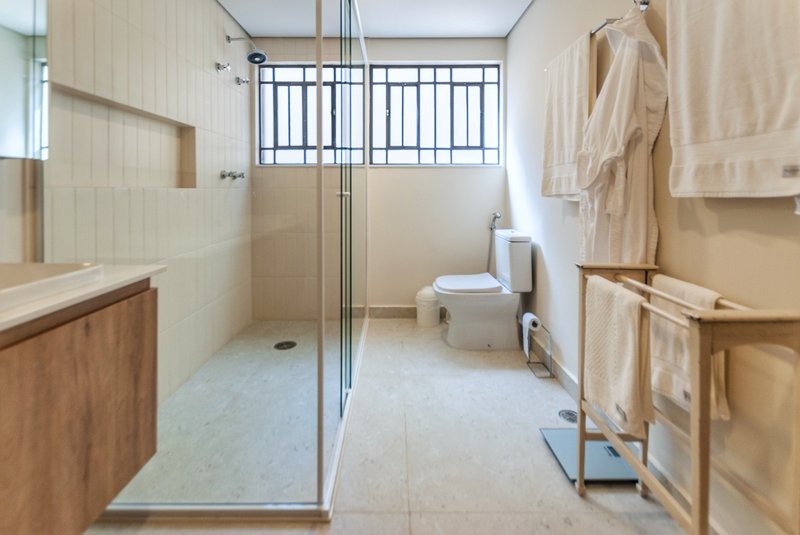 Casa 230m² no Jd Paulistano 3 dorm 1 suíte 3 vagas Rua Iraci São Paulo - 