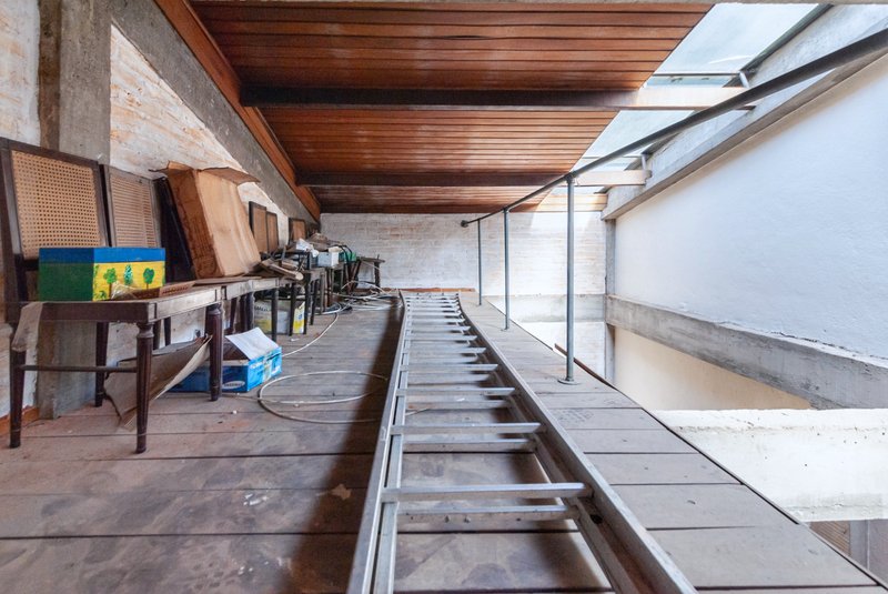 Casa 230m² no Jd Paulistano 3 dorm 1 suíte 3 vagas Rua Iraci São Paulo - 