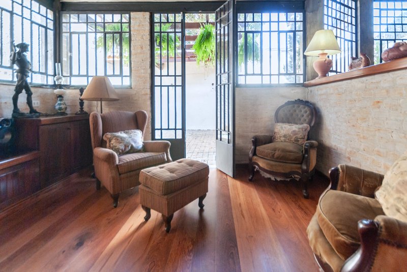 Casa 230m² no Jd Paulistano 3 dorm 1 suíte 3 vagas Rua Iraci São Paulo - 