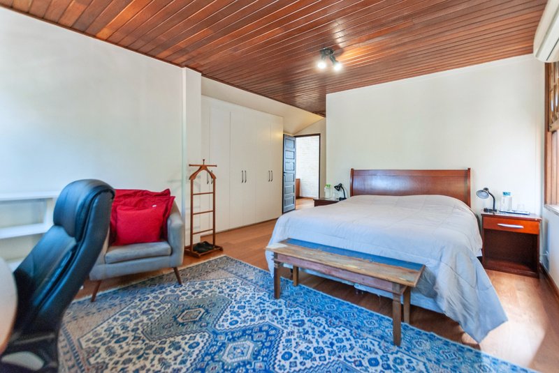 Casa 230m² no Jd Paulistano 3 dorm 1 suíte 3 vagas Rua Iraci São Paulo - 