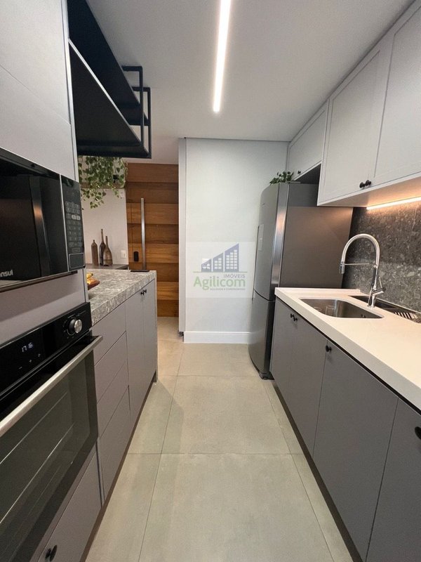 APARTAMENTO À VENDA NO BROOKLIN COM 3 DORMITÓRIO E 2 VAGAS DE GARAGEM Avenida Portugal São Paulo - 