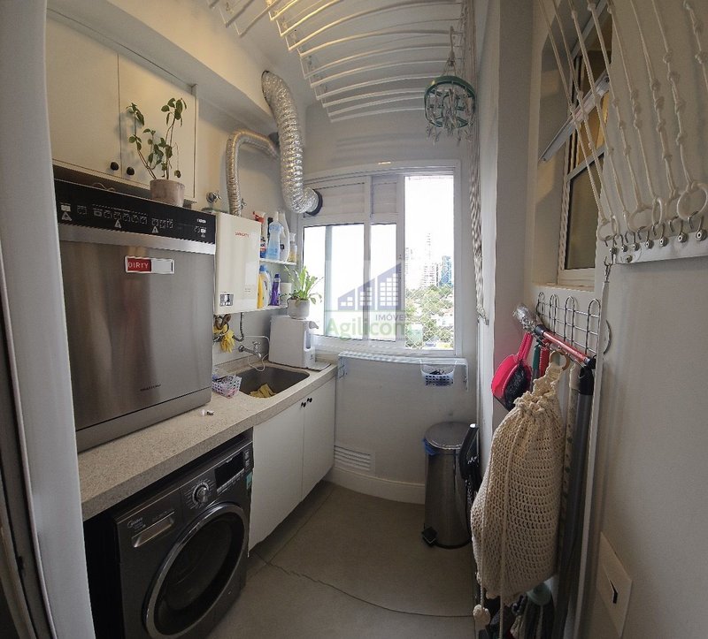 APARTAMENTO À VENDA NO BROOKLIN COM 3 DORMITÓRIO E 2 VAGAS DE GARAGEM Avenida Portugal São Paulo - 