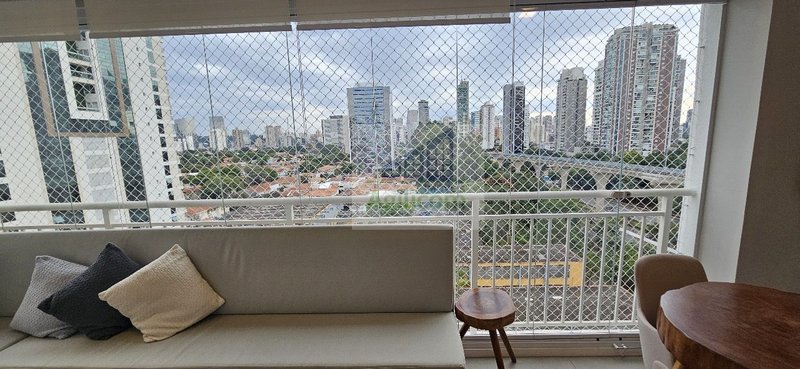 APARTAMENTO À VENDA NO BROOKLIN COM 3 DORMITÓRIO E 2 VAGAS DE GARAGEM Avenida Portugal São Paulo - 