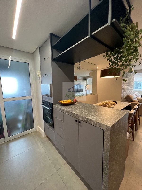 APARTAMENTO À VENDA NO BROOKLIN COM 3 DORMITÓRIO E 2 VAGAS DE GARAGEM Avenida Portugal São Paulo - 