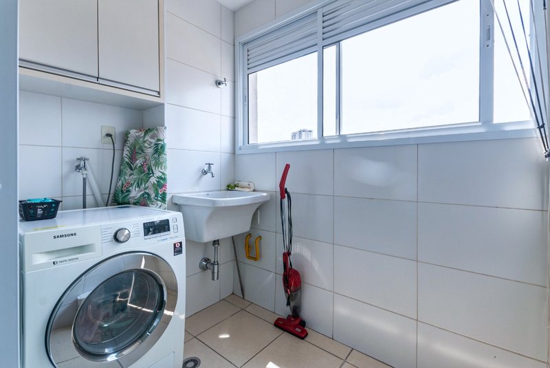 Apartamento 69m² no Ipiranga 2 dorm 1 vaga Rua Américo Samarone São Paulo - 