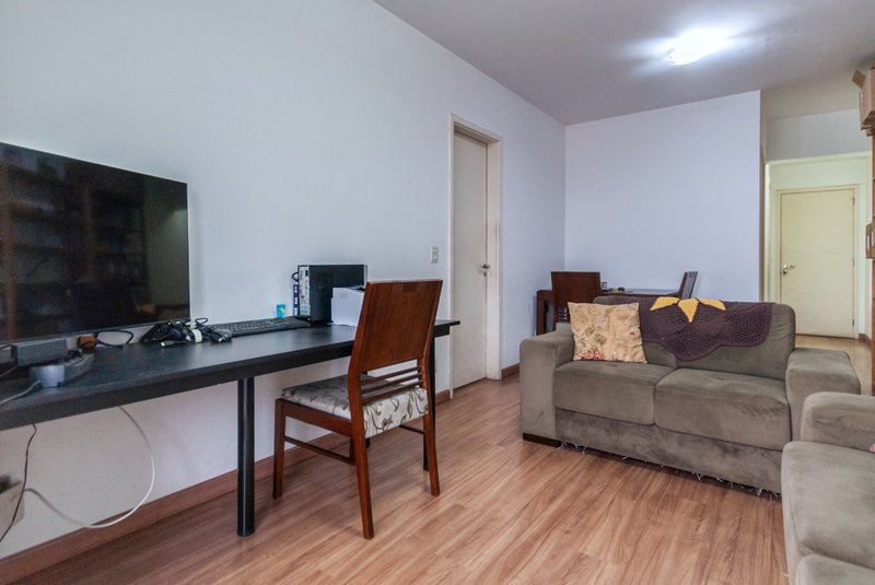 Apartamento 69m² no Ipiranga 2 dorm 1 vaga Rua Américo Samarone São Paulo - 