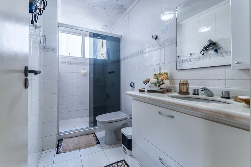 Apartamento 106m² em Perdizes 3 dorm 1 suíte 1 vaga Rua Bartira São Paulo - 