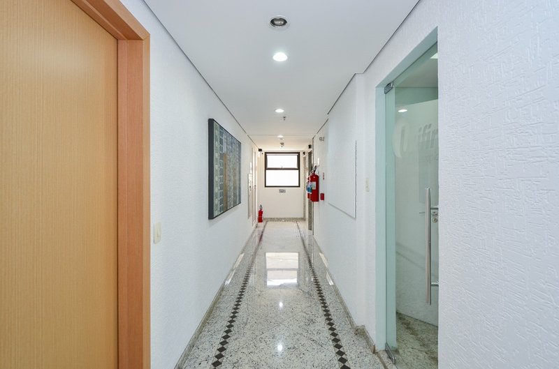 Conjunto Comercial 40m² na Vila Olimpia 2 vagas Rua Alvorada São Paulo - 