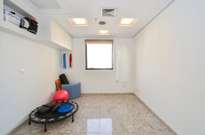 Conjunto Comercial 40m² na Vila Olimpia 2 vagas Rua Alvorada São Paulo - 