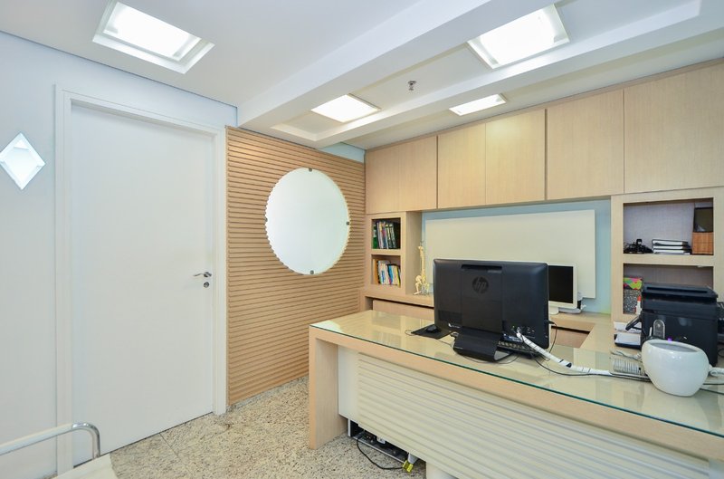 Conjunto Comercial 40m² na Vila Olimpia 2 vagas Rua Alvorada São Paulo - 