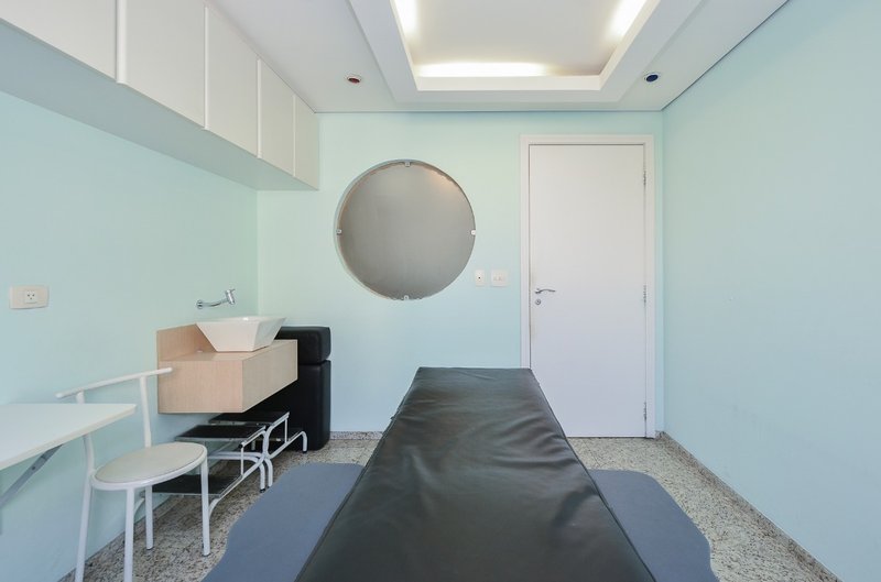 Conjunto Comercial 40m² na Vila Olimpia 2 vagas Rua Alvorada São Paulo - 
