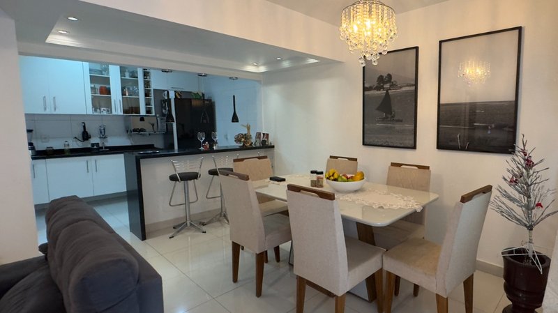 Casa em Condomínio 85m² na Vila Deodoro 3 dorm 1 suíte 2 vagas Rua Mesquita São Paulo - 