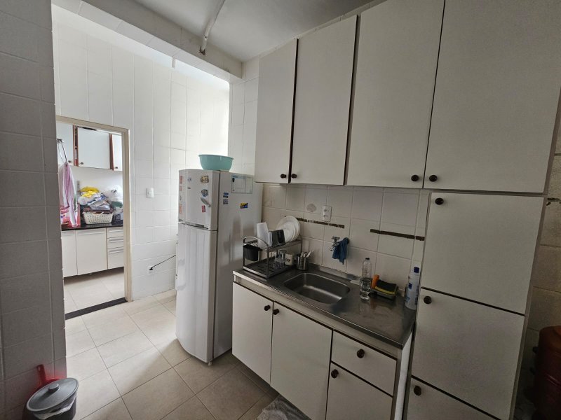 APARTAMENTO 2 QUARTOS SALA DEPENDÊNCIA COMPLETA DE SERVIÇO À VENDA NA GRAÇA! Avenida Euclydes da Cunha Salvador - 