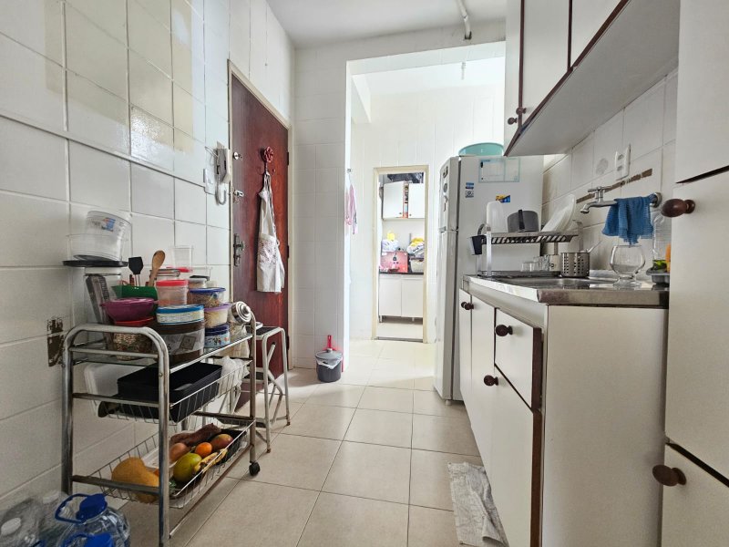 APARTAMENTO 2 QUARTOS SALA DEPENDÊNCIA COMPLETA DE SERVIÇO À VENDA NA GRAÇA! Avenida Euclydes da Cunha Salvador - 