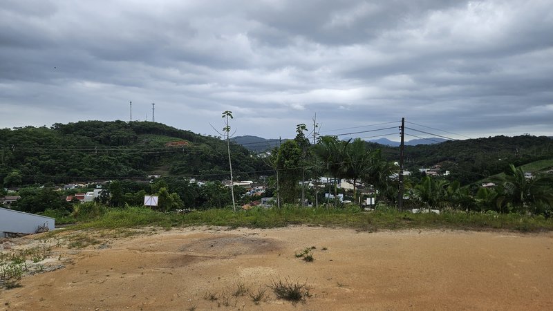 TERRENO NO CENTRO DA GUABIRUBA - Guabiruba - 
