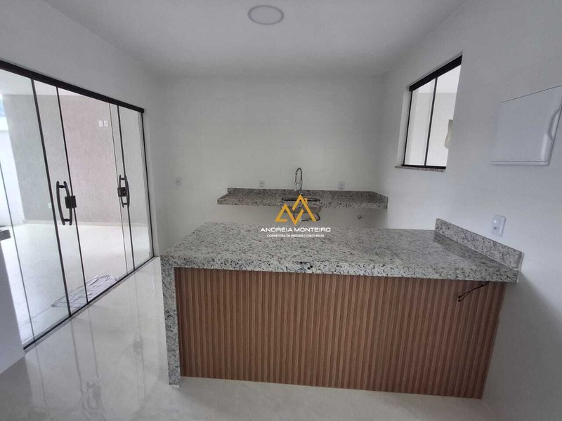 Casa com 3 dormitórios, 1 suíte, Área gourmet à venda, 125 m² por R$ 580.000 - Pindobas Estrada Henfil Maricá - 