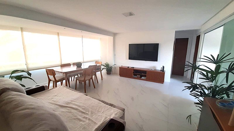 APARTAMENTO VISTA MAR 3 QUARTOS SUÍTE VARANDA 2 GARAGENS À VENDA NO JARDIM ARMAÇÃO! Rua Anquises Reis Salvador - 