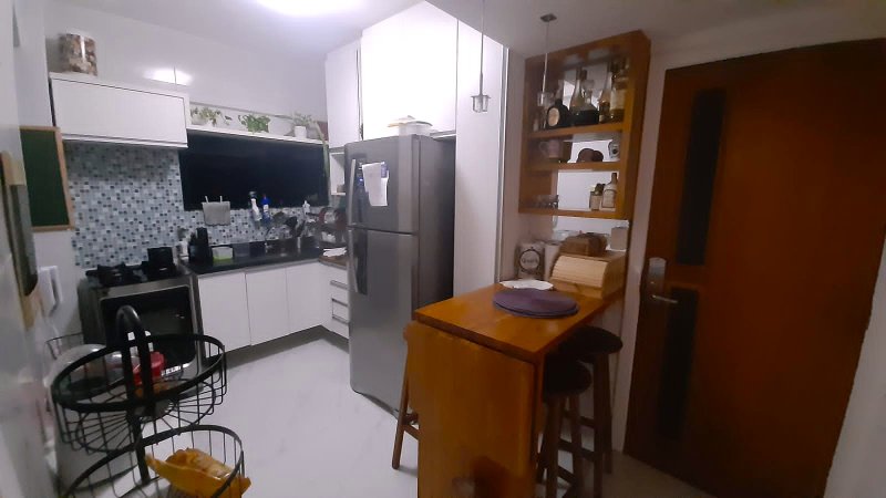 APARTAMENTO VISTA MAR 3 QUARTOS SUÍTE VARANDA 2 GARAGENS À VENDA NO JARDIM ARMAÇÃO! Rua Anquises Reis Salvador - 
