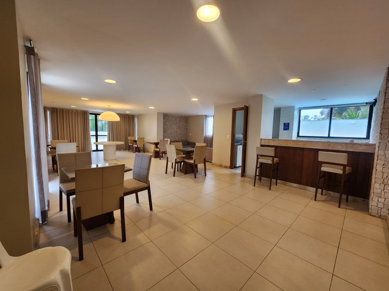 APARTAMENTO VISTA MAR 3 QUARTOS SUÍTE VARANDA 2 GARAGENS À VENDA NO JARDIM ARMAÇÃO! Rua Anquises Reis Salvador - 