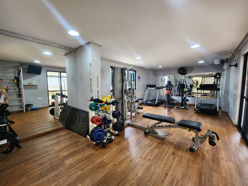 APARTAMENTO VISTA MAR 3 QUARTOS SUÍTE VARANDA 2 GARAGENS À VENDA NO JARDIM ARMAÇÃO! Rua Anquises Reis Salvador - 