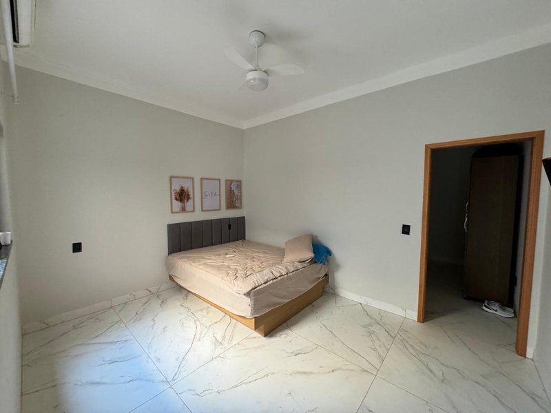 Casa de Alto Padrão à Venda no Jardim Europa – Santa Fé do Sul/SP  Santa Fé do Sul - 