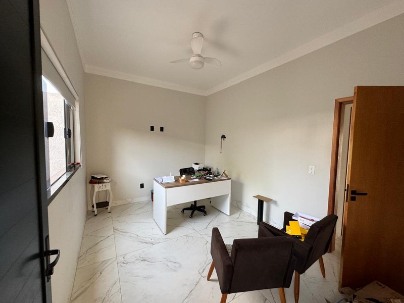 Casa de Alto Padrão à Venda no Jardim Europa – Santa Fé do Sul/SP  Santa Fé do Sul - 