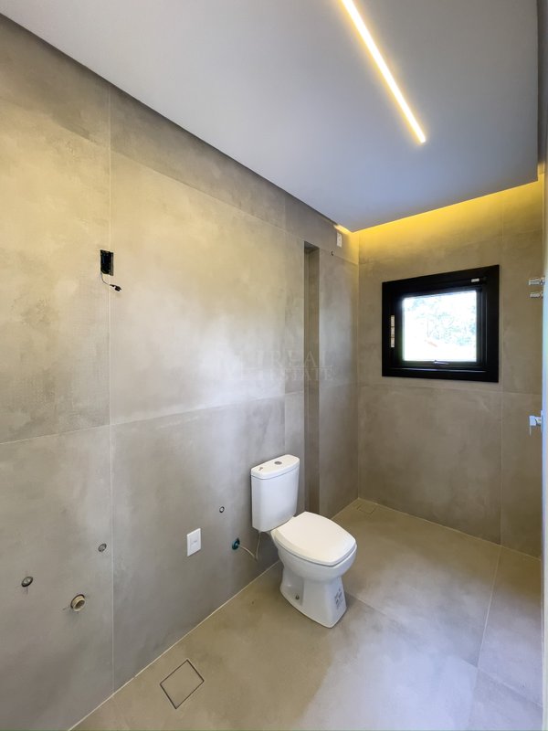 ESPETACULAR CASA COM 04 SUÍTES E VISTA NO ECOVILLAGE EM VIAMÃO! Avenida Liberdade Viamão - 