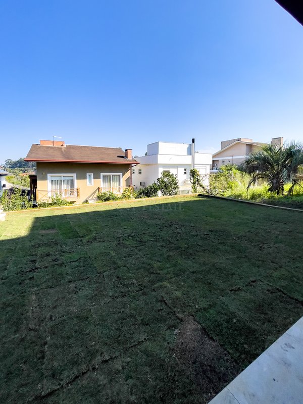CASA COM 03 SUÍTES À VENDA NO BUENA VISTA EM VIAMÃO Rodovia Tapir Rocha Viamão - 