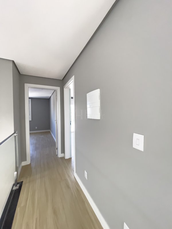 CASA COM 03 SUÍTES À VENDA NO BUENA VISTA EM VIAMÃO Rodovia Tapir Rocha Viamão - 
