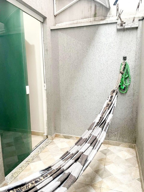 Térreo aconchegante com quintal e lavanderia coberta e próximo á CPTM São Miguel  Rua Manoel Faria Inojosa, nº 81   São Paulo - 