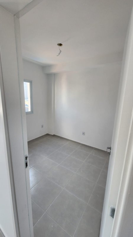 Apto mobiliado na Vila Matilde por 250 mil Rua Doutor Edgar Garcia Vieira São Paulo - 
