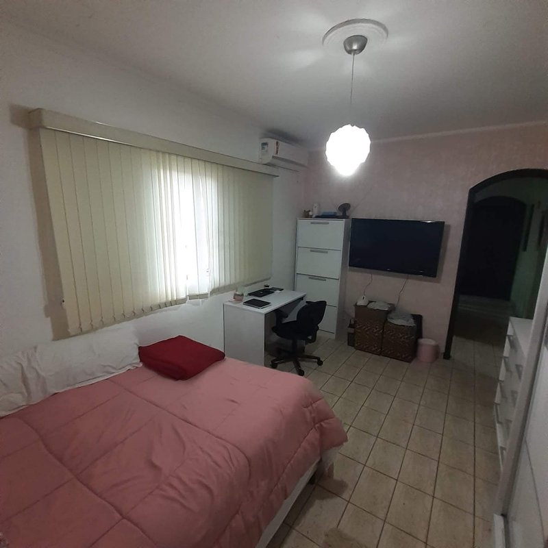 sobrado Rua Gonçalves de Barros São Paulo - 