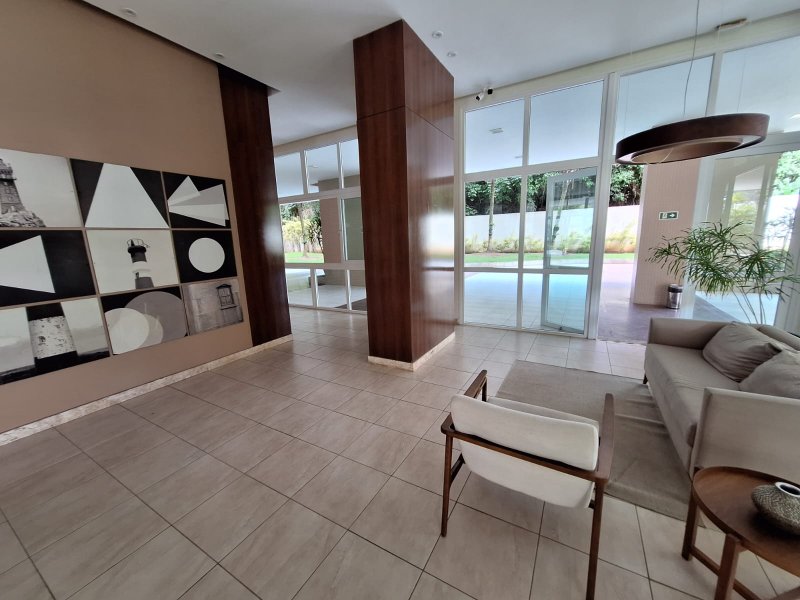 APARTAMENTO 4 QUARTOS SUÍTES VARANDÃO GOURMET 3 GARAGENS CONDOMINIO CLUBE À VENDA BARRA! Rua Barão de Itapoan Salvador - 