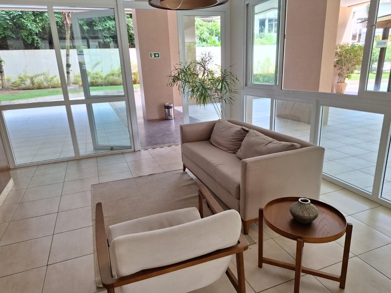 APARTAMENTO 4 QUARTOS SUÍTES VARANDÃO GOURMET 3 GARAGENS CONDOMINIO CLUBE À VENDA BARRA! Rua Barão de Itapoan Salvador - 