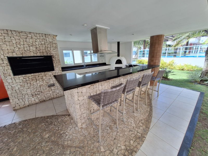 APARTAMENTO 4 QUARTOS SUÍTES VARANDÃO GOURMET 3 GARAGENS CONDOMINIO CLUBE À VENDA BARRA! Rua Barão de Itapoan Salvador - 