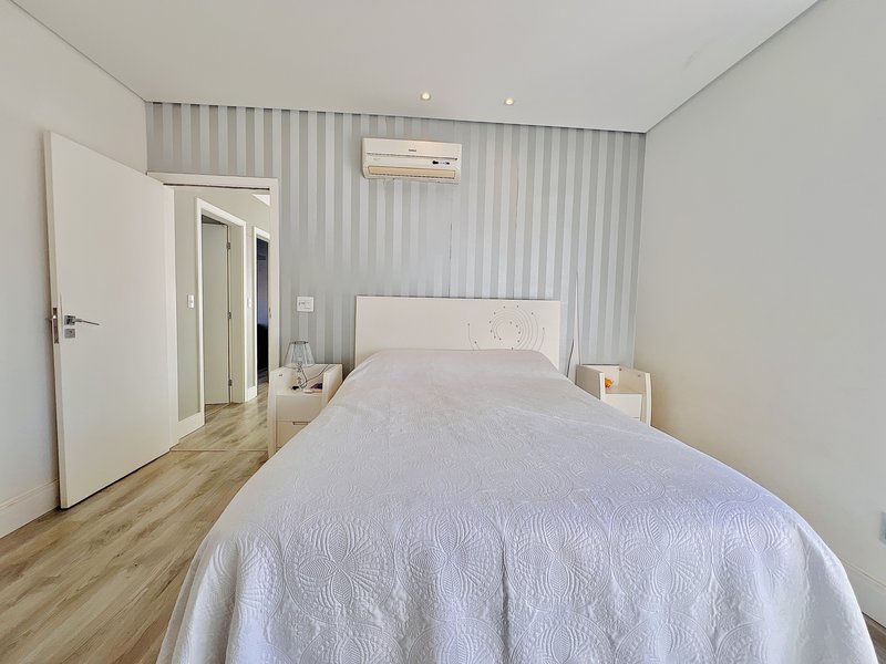 🌿 Casa de Alto Padrão – Charme, Sofisticação e Qualidade de Vida Rua Moacir Dal Belo Sorocaba - 