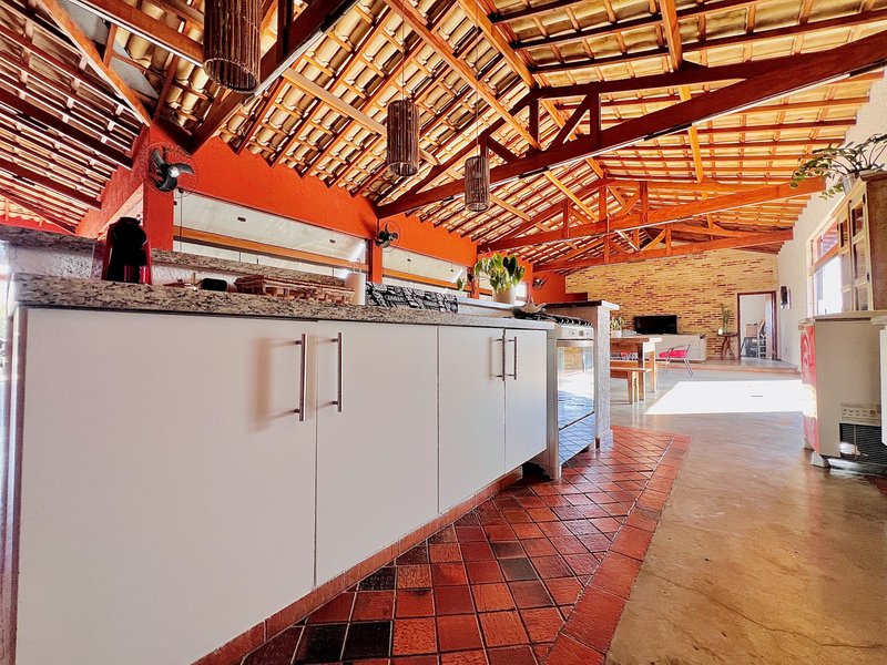 🏡 Casa Térrea de Alto Padrão à Venda – Sorocaba/SP Rua Eurico Fragoso Sorocaba - 