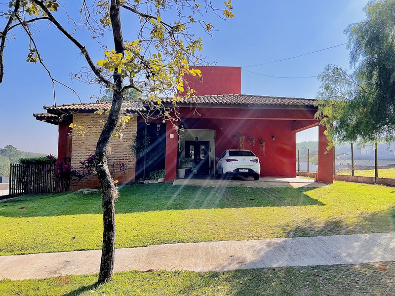 🏡 Casa Térrea de Alto Padrão à Venda – Sorocaba/SP Rua Eurico Fragoso Sorocaba - 