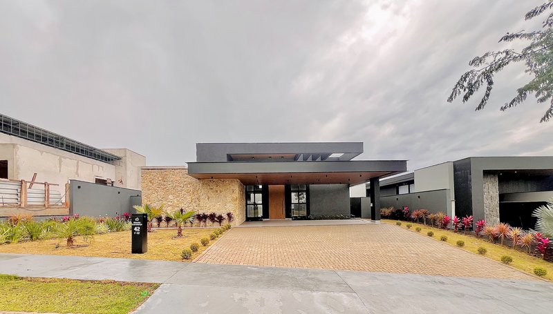 Casa Térrea de Alto Padrão no Condomínio Saint Patrick – Sorocaba/SP Alameda Nantes Sorocaba - 