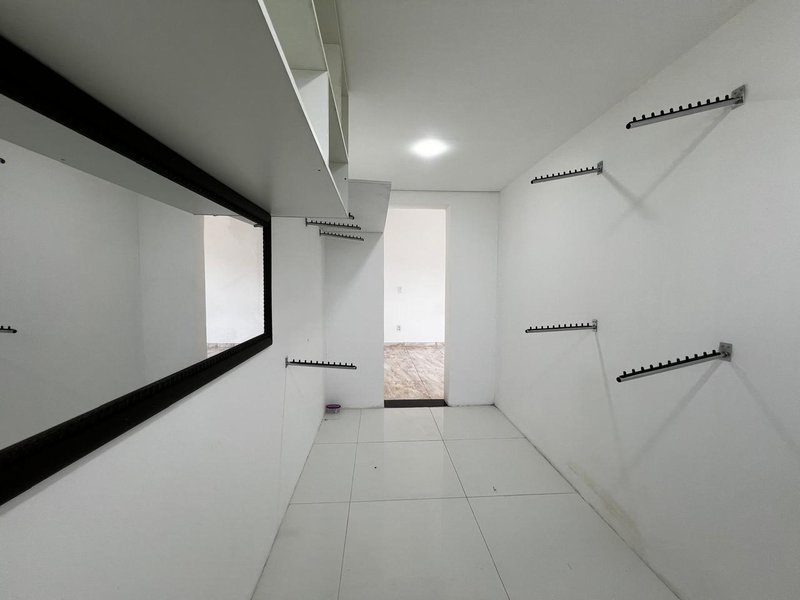 Casa Assobradada com Área Gourmet e Sauna na Vila Oliveira  Mogi das Cruzes - 