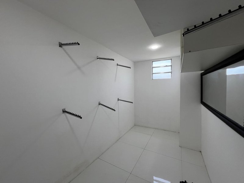 Casa Assobradada com Área Gourmet e Sauna na Vila Oliveira  Mogi das Cruzes - 