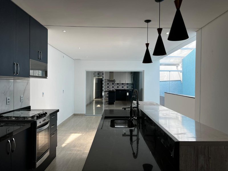 Casa Assobradada com Área Gourmet e Sauna na Vila Oliveira  Mogi das Cruzes - 